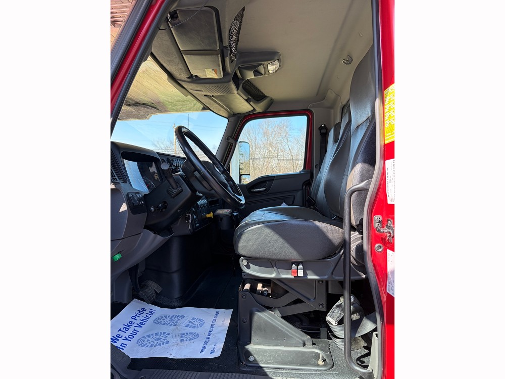 2025 International MV Rollback 4-Car (Key# 5279) 21